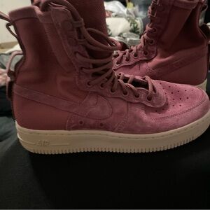 Nike SF Air Force 1 Vintage Wine Color Wo Size 8 LACE UP HIGH TOP CANVAS/SUEDE